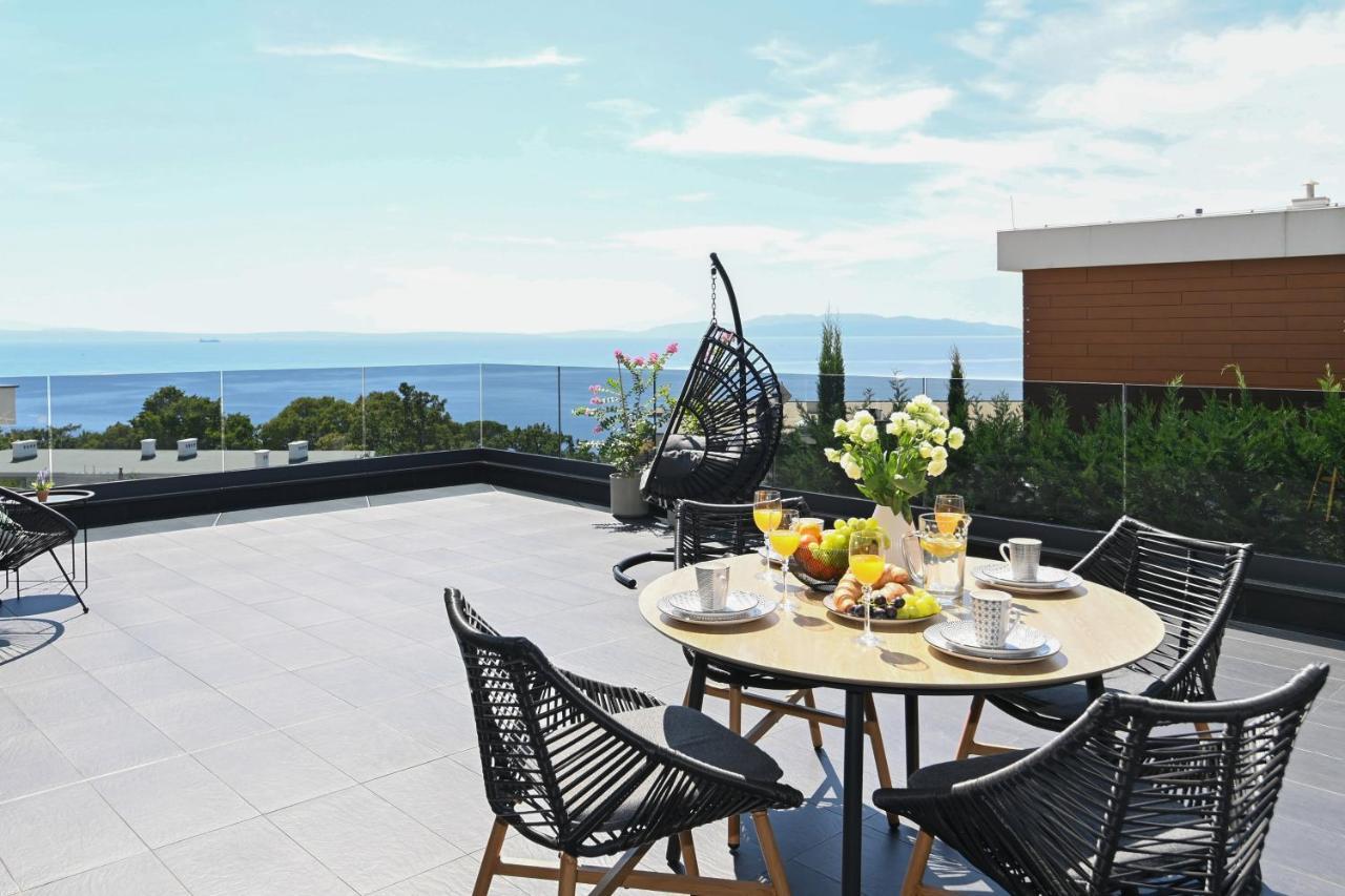 Sea View Deluxe Apartment Rijeka Dış mekan fotoğraf