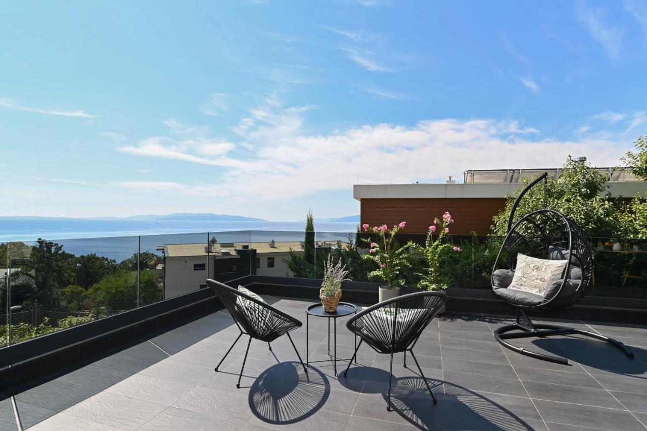 Sea View Deluxe Apartment Rijeka Dış mekan fotoğraf