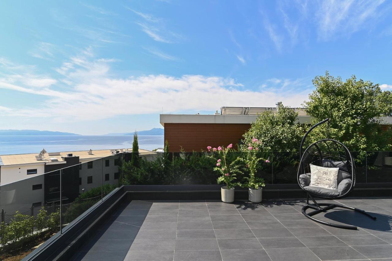 Sea View Deluxe Apartment Rijeka Dış mekan fotoğraf