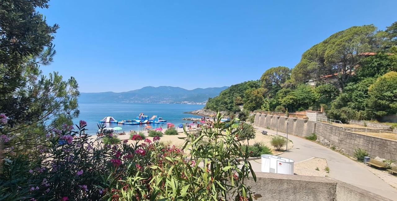 Sea View Deluxe Apartment Rijeka Dış mekan fotoğraf